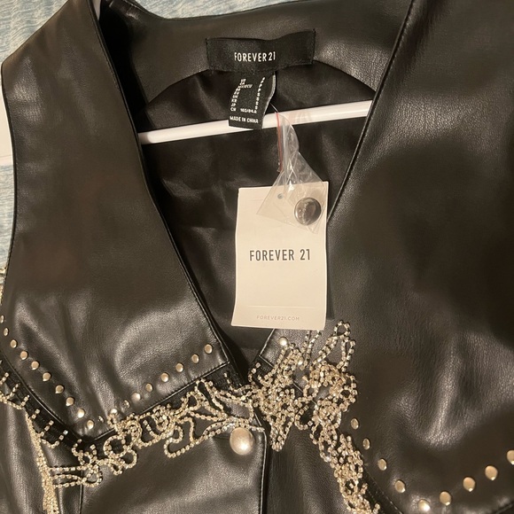 Rhinestone fringe vest Black Forever 21 Small - Picture 5 of 10